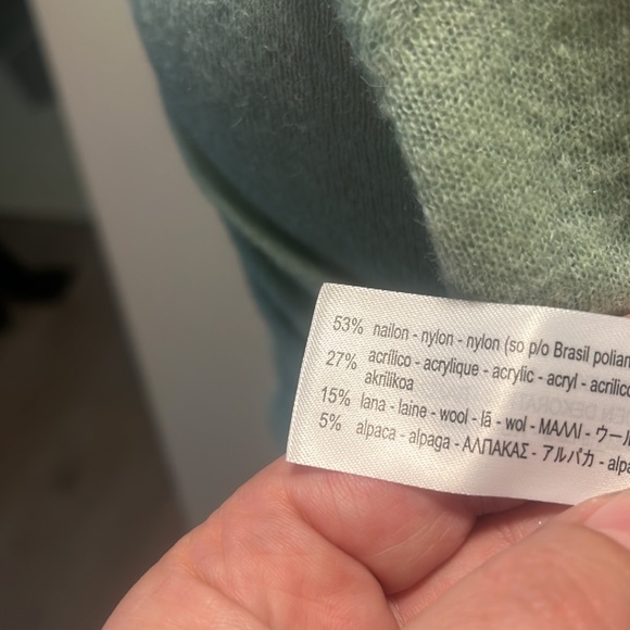 Zara v neck pearl lined sweater - Picture 4 of 4